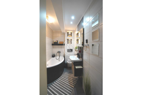 aleksandrowski, Waganiec, Włoszyca, Dom w malowniczej okolicy