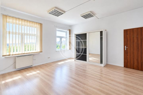 Włocławek, Centrum, al. Chopina, Lokal usługowo-biurowy z windą | 4 pomieszczenia |